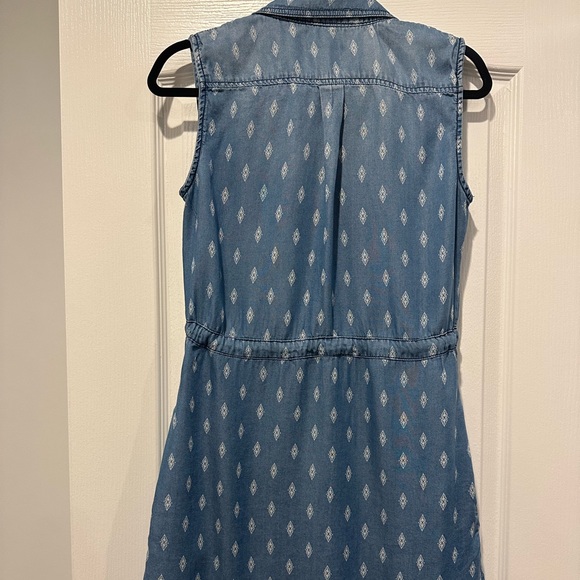 Max Jeans Sleeveless Jean Dress - Picture 5 of 5